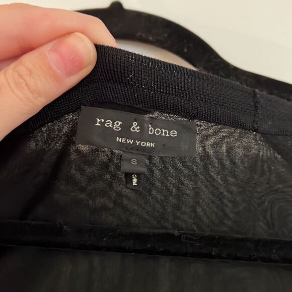 Rag & Bone Daria Silk Tunic - Picture 9 of 12